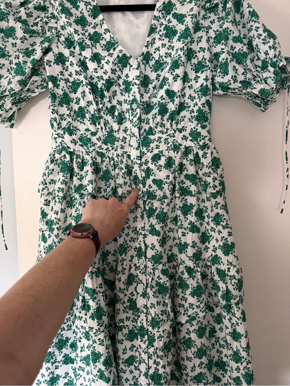 Hyacinth House Green Floral V-Neck Dress, Size XS - Picture 3 of 8
